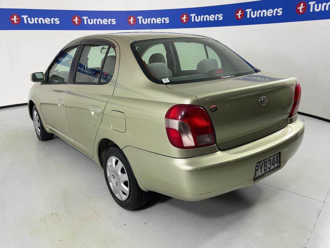 Photo '5' of Toyota Platz