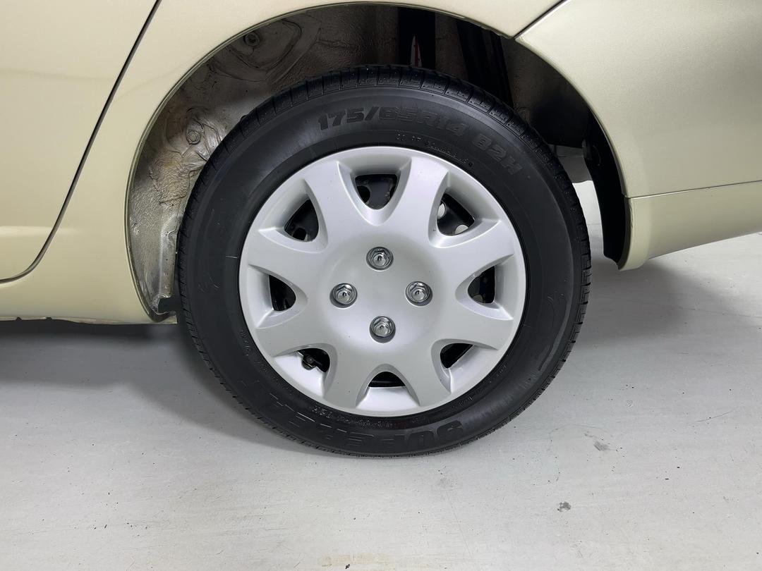 Photo '11' of Toyota Platz