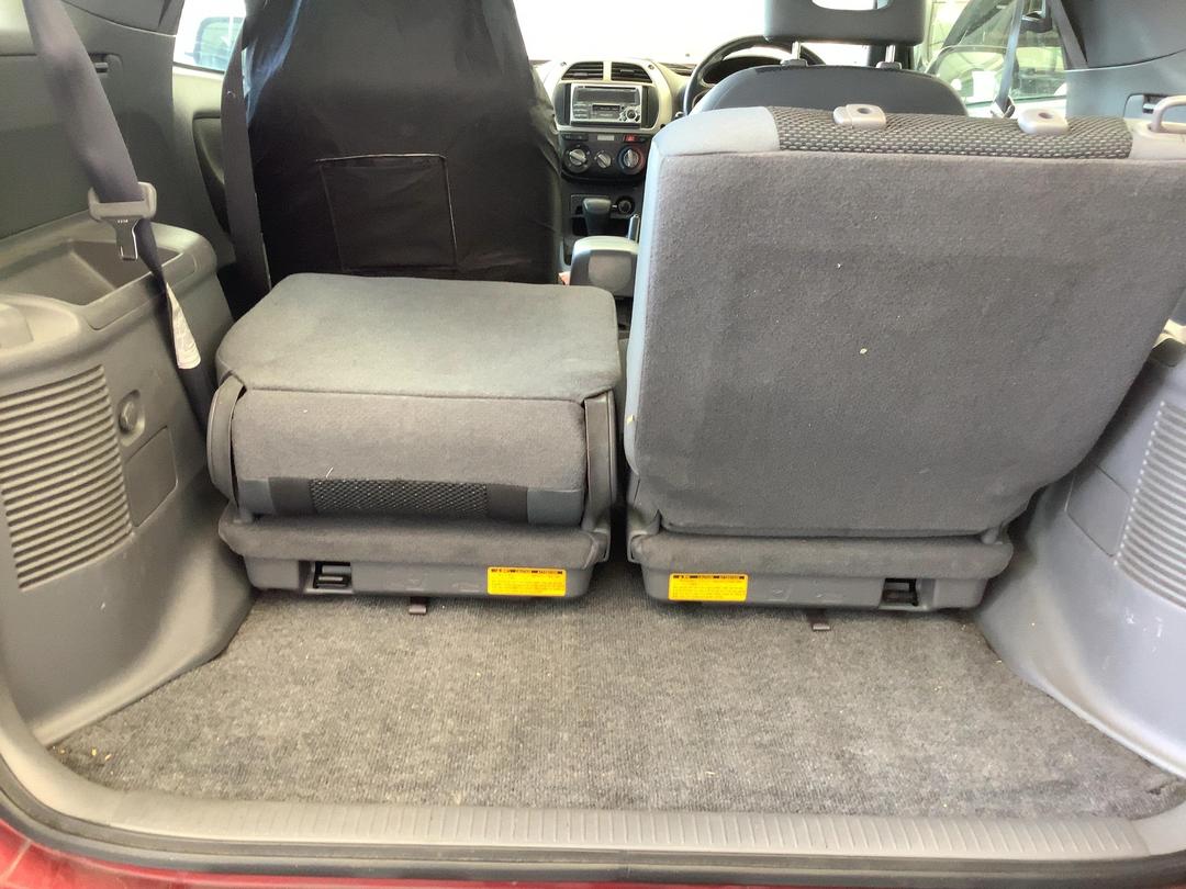 Photo '6' of Toyota Rav4 L