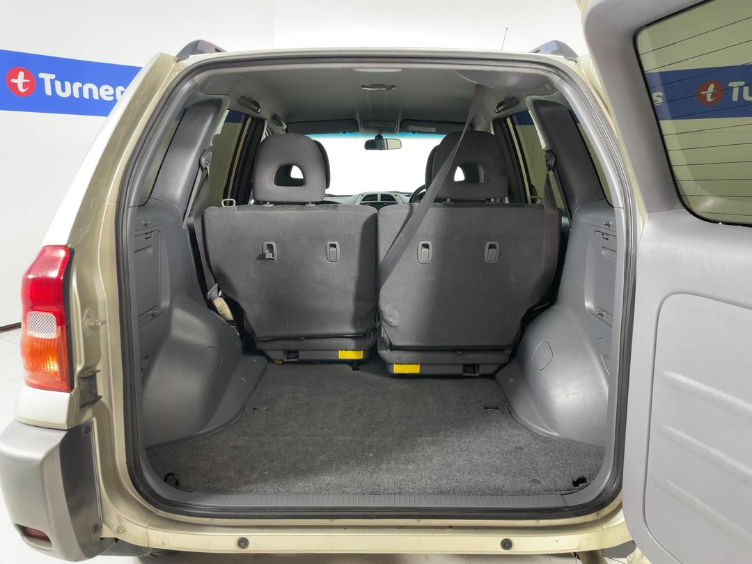 Photo '14' of Toyota Rav4