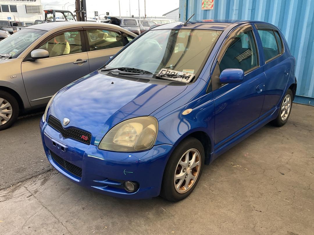 Photo '3' of Toyota Vitz