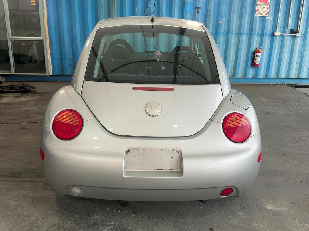 Photo '5' of Volkswagen Beetle Photo '5' of Volkswagen Beetle