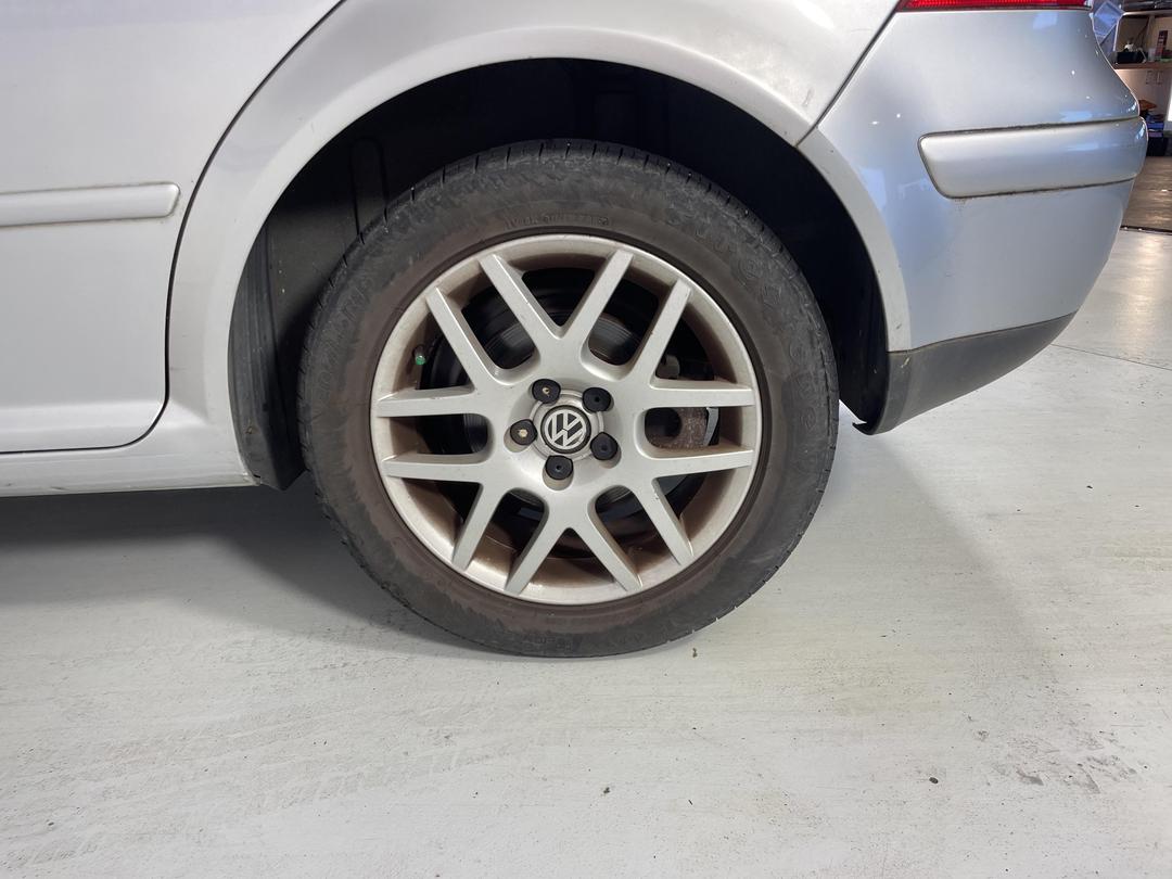 Photo '9' of Volkswagen Golf V5