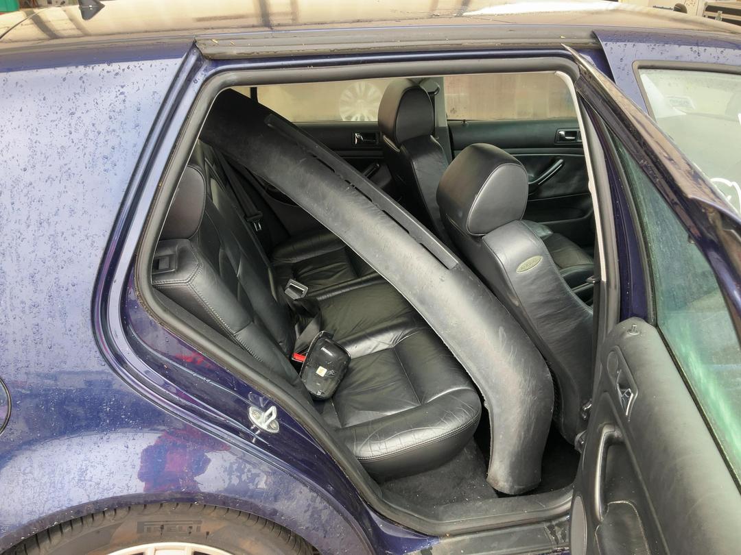 Photo '14' of Volkswagen Golf V5 Photo '14' of Volkswagen Golf V5