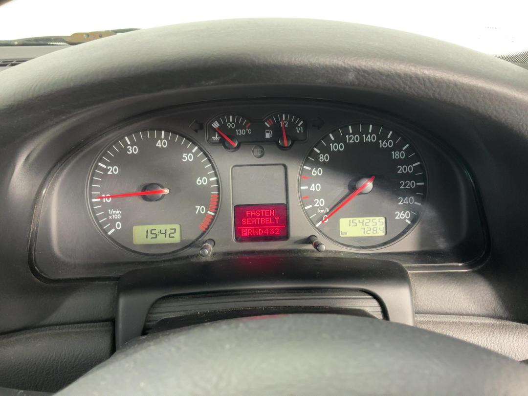 Photo '21' of Volkswagen Passat