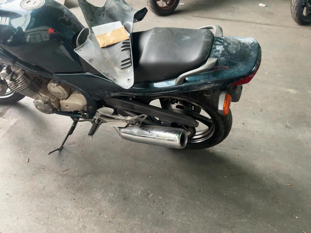 Photo '6' of Yamaha XJ400 Diversion