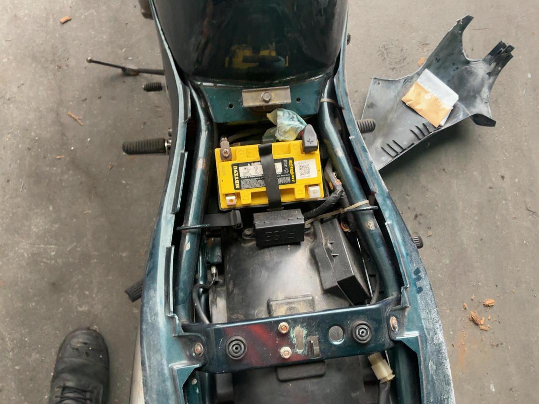 Photo '10' of Yamaha XJ400 Diversion