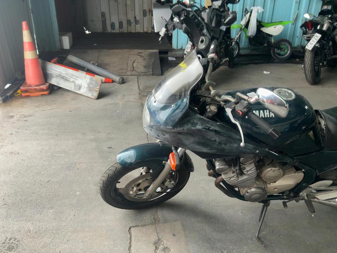 Photo '14' of Yamaha XJ400 Diversion