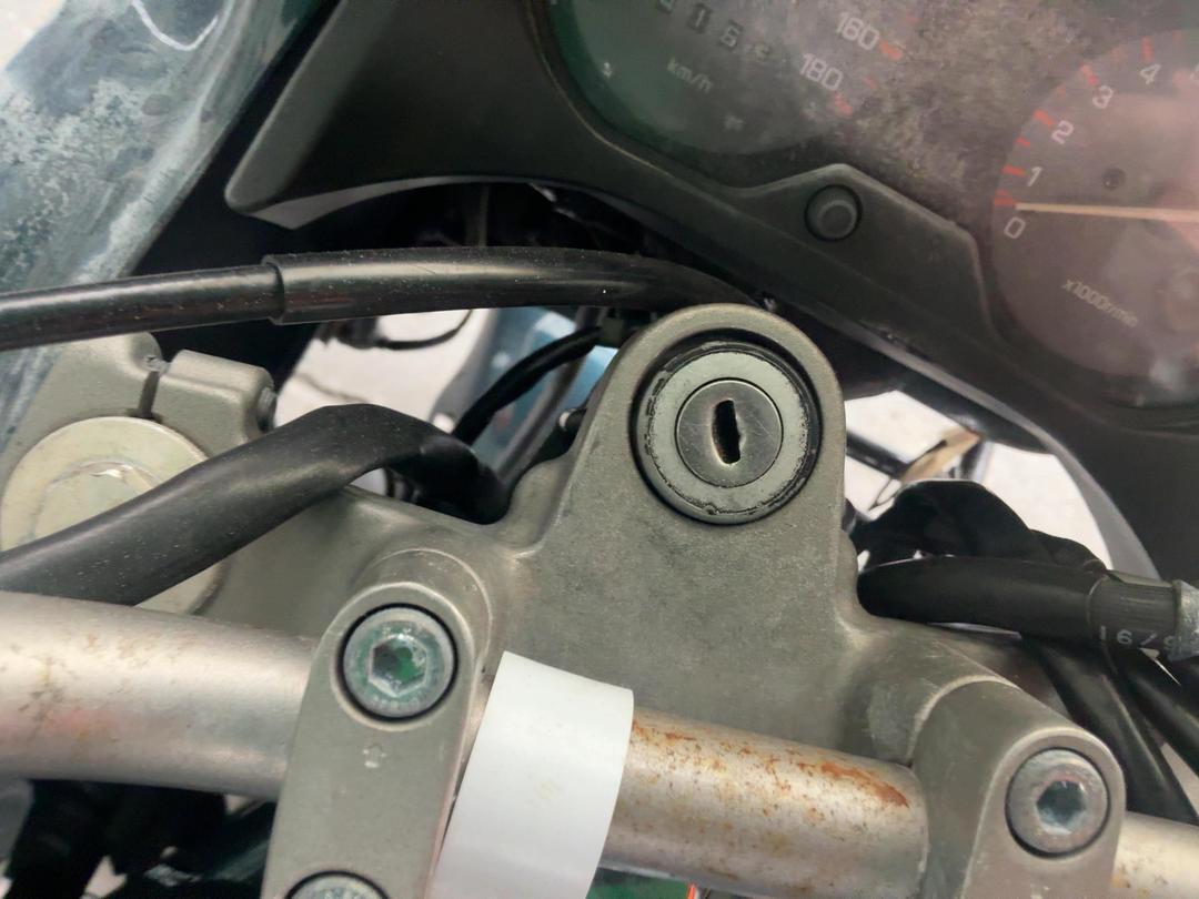 Photo '27' of Yamaha XJ400 Diversion