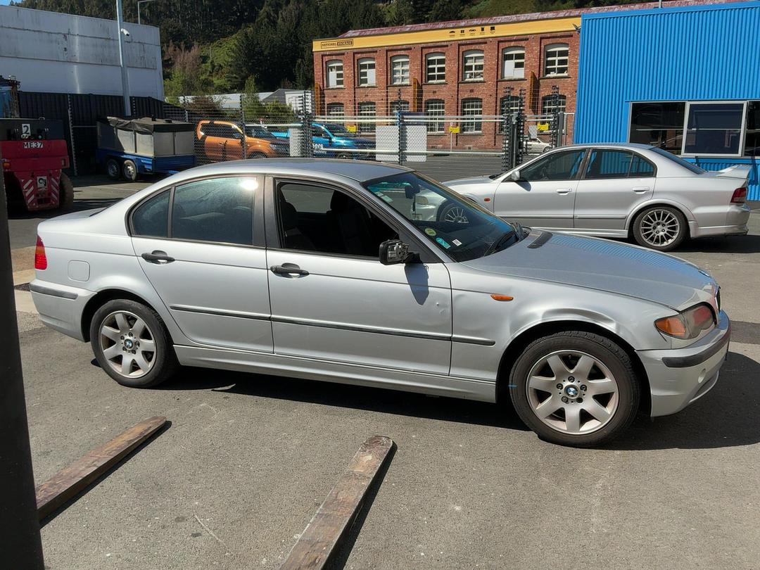 Photo '8' of BMW 318I