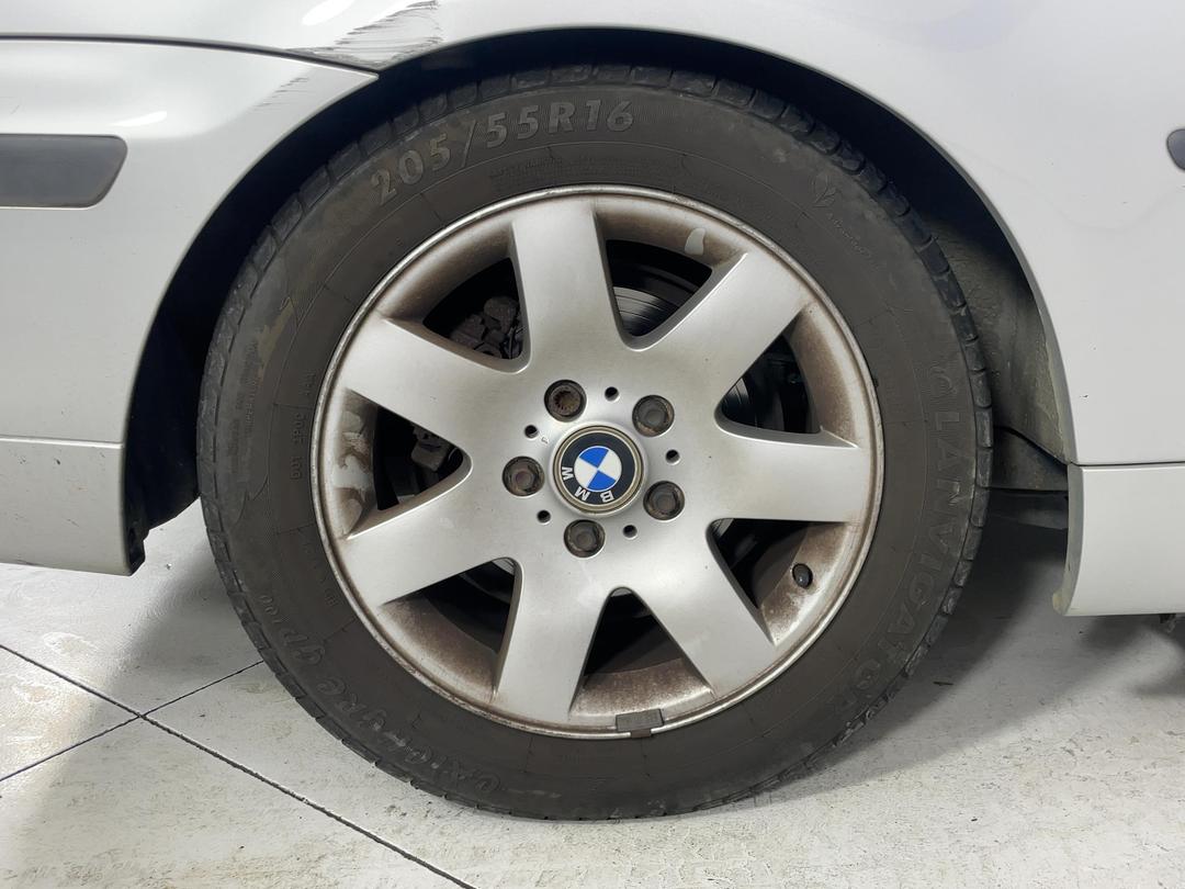 Photo '7' of BMW 318Ti Photo '7' of BMW 318Ti