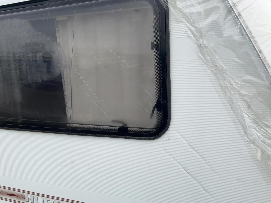 Photo '14' of Elddis GTX 485 Caravan - Single Photo '14' of Elddis GTX 485 Caravan - Single