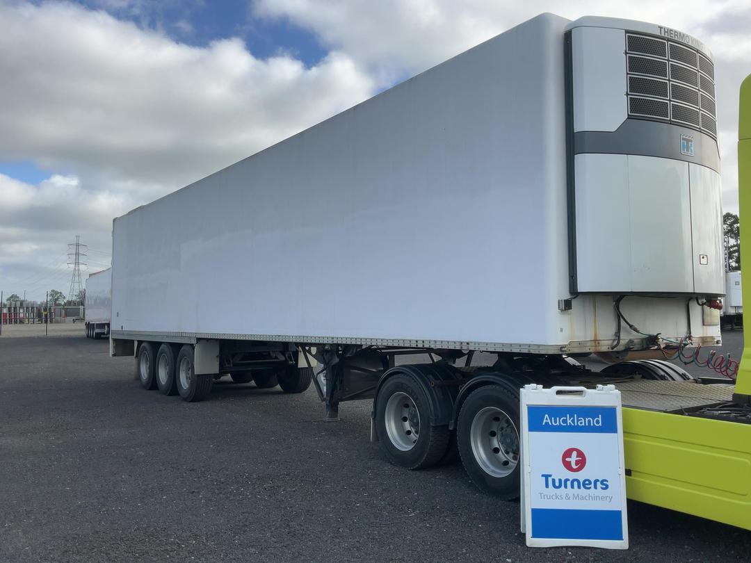 Photo '1' of FAIRFAX IS F 13.8-3 Chiller Trailer Semi