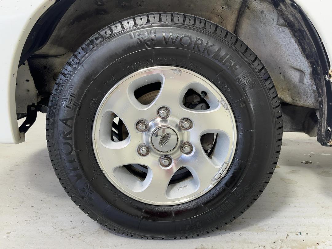 Photo '10' of Ford Courier