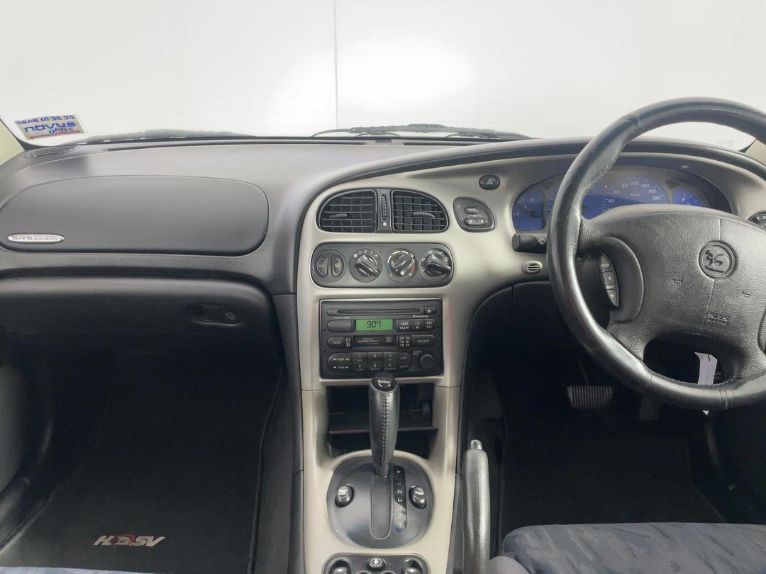 Photo '17' of Holden Commodore