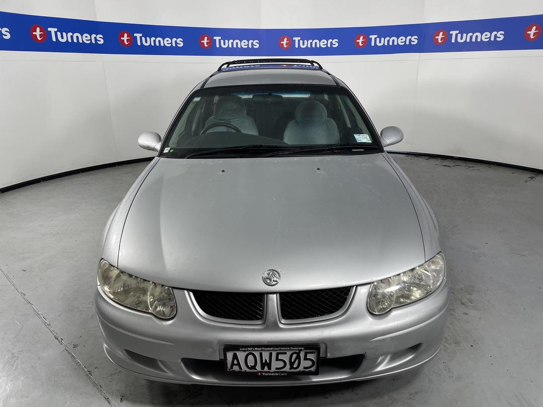 Photo '2' of Holden Commodore