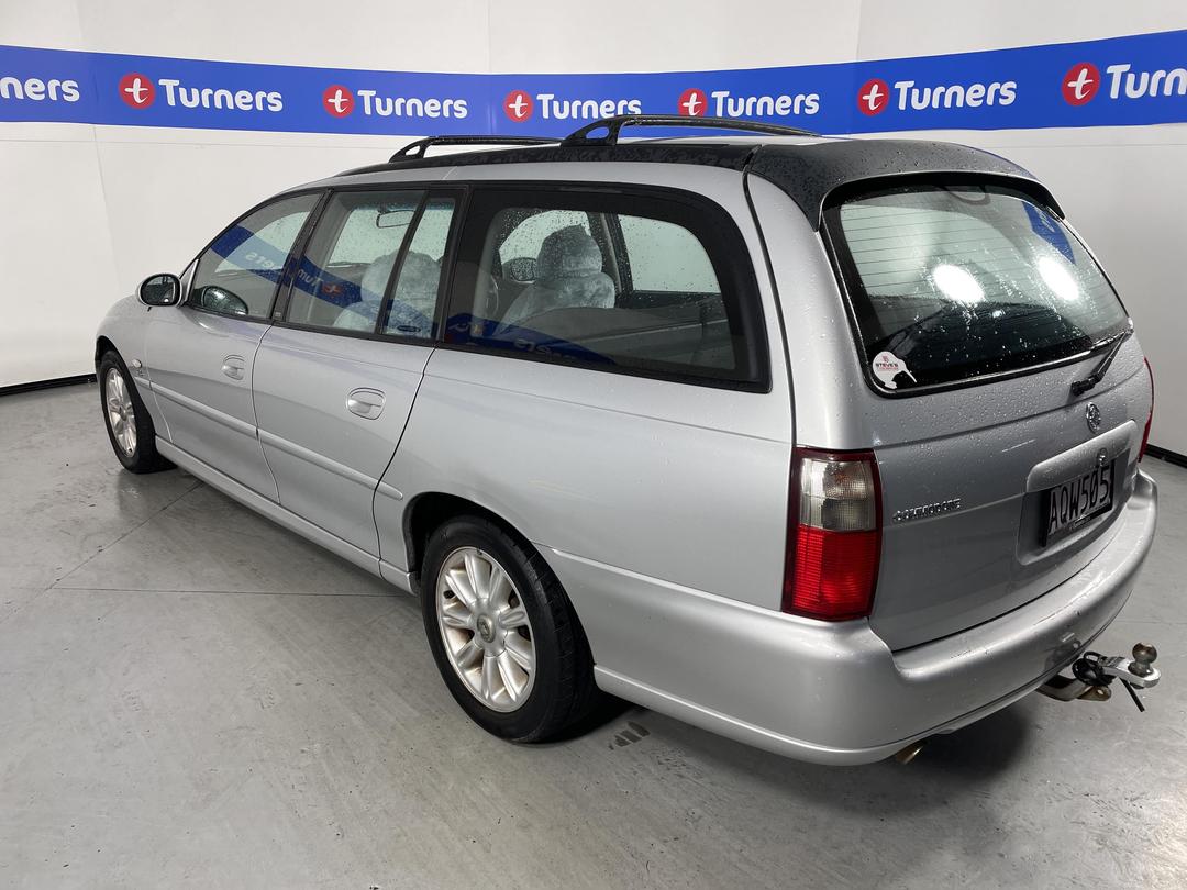 Photo '5' of Holden Commodore