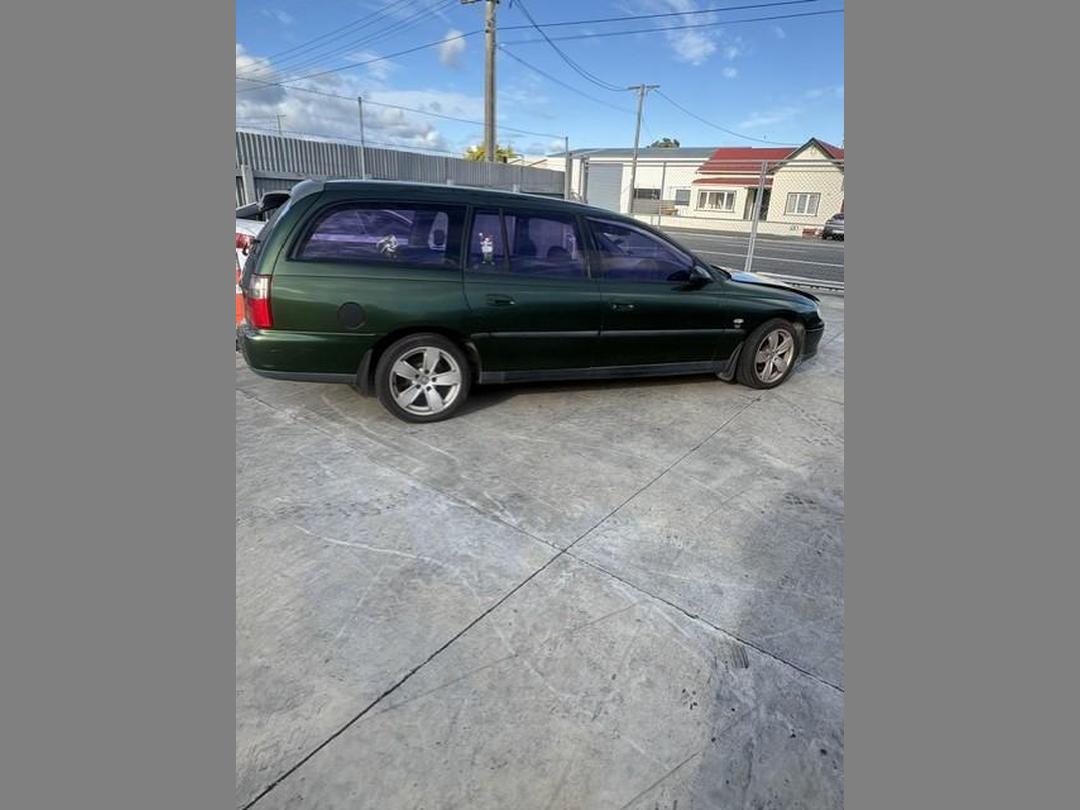 Photo '3' of Holden Commodore Exec