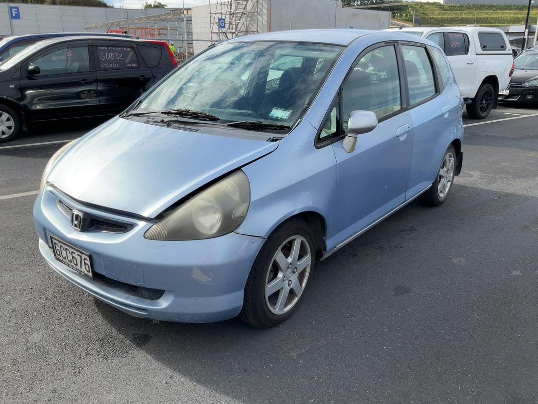 Photo '3' of Honda FIT