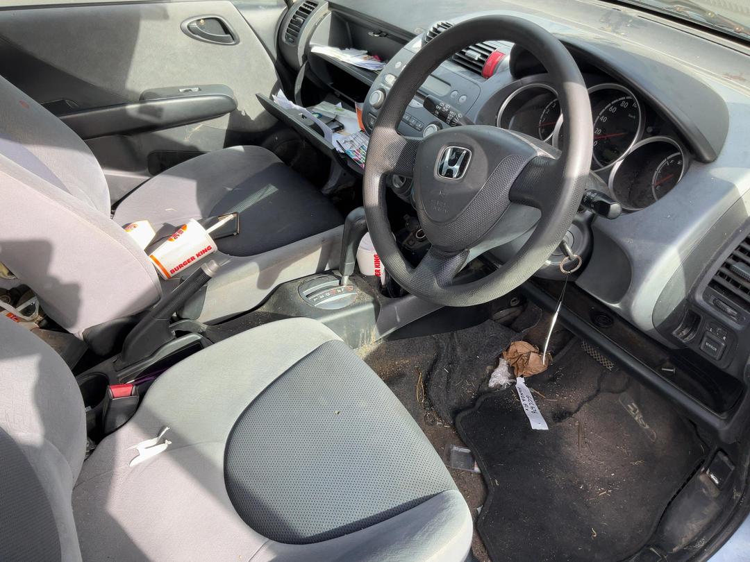 Photo '20' of Honda FIT