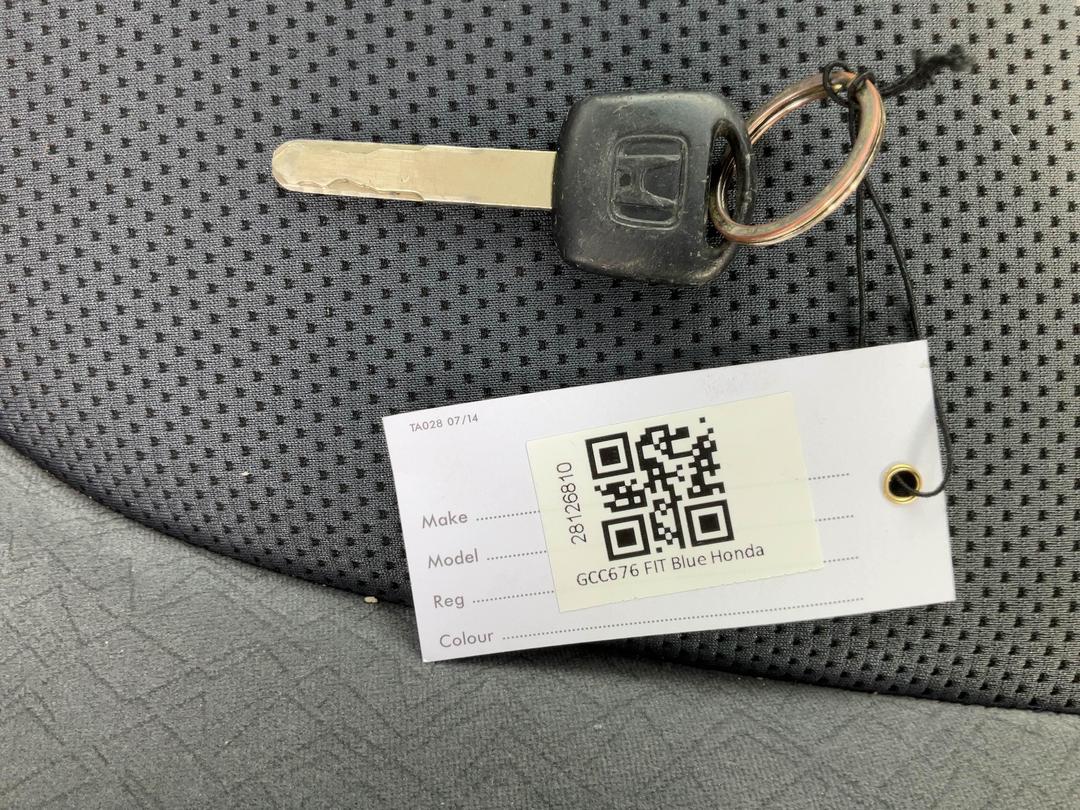 Photo '27' of Honda FIT