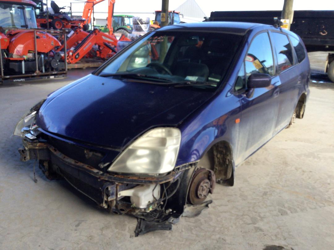 Photo '3' of Honda Stream Photo '3' of Honda Stream