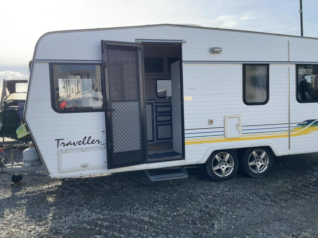 Photo '9' of Leisureline 630 Caravan - Tandem Photo '9' of Leisureline 630 Caravan - Tandem