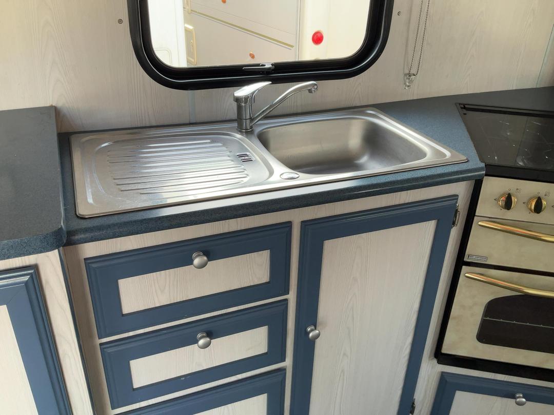 Photo '18' of Leisureline 630 Caravan - Tandem Photo '18' of Leisureline 630 Caravan - Tandem
