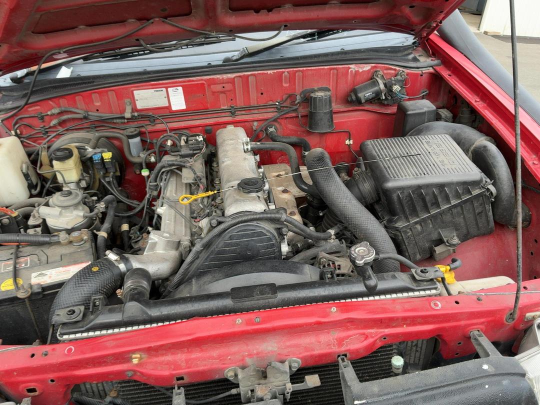 Photo '13' of Mazda Bounty DBL CAB W/S SDX
