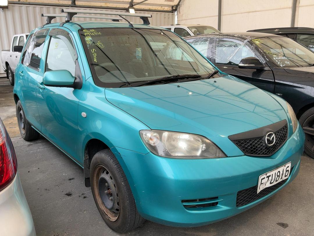 Photo '2' of Mazda Demio