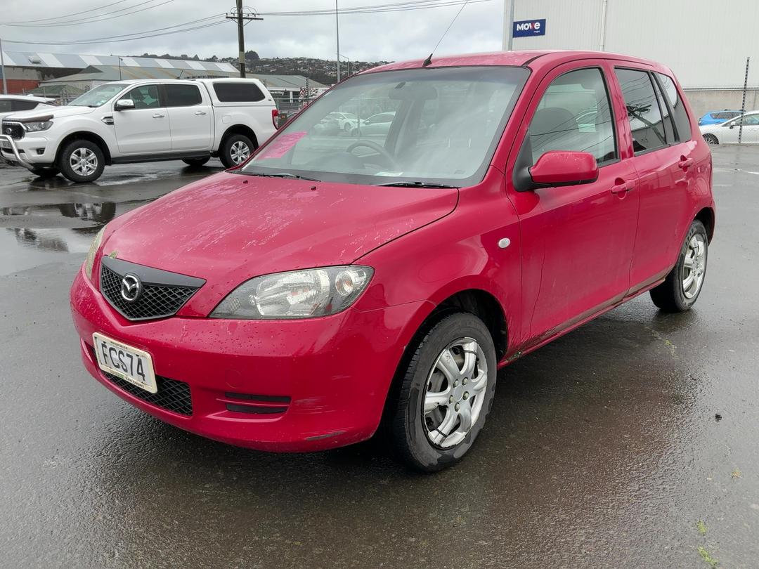 Photo '4' of Mazda Demio Photo '4' of Mazda Demio