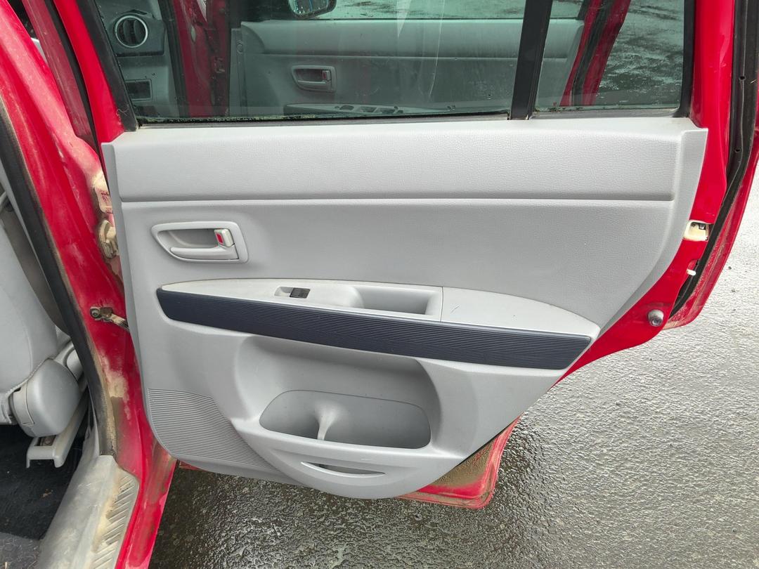 Photo '17' of Mazda Demio Photo '17' of Mazda Demio