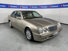 Photo '1' of Mercedes-Benz E-Class