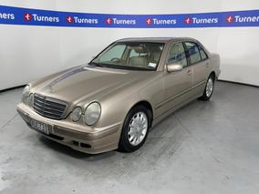 Photo '4' of Mercedes-Benz E-Class