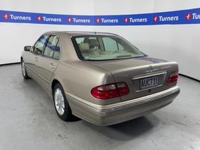 Photo '5' of Mercedes-Benz E-Class