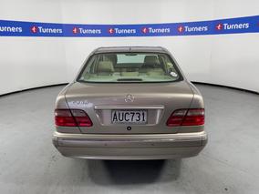Photo '6' of Mercedes-Benz E-Class