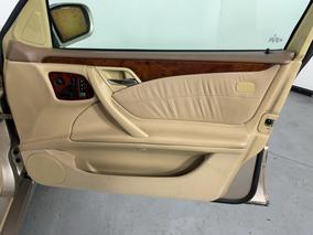 Photo '15' of Mercedes-Benz E-Class