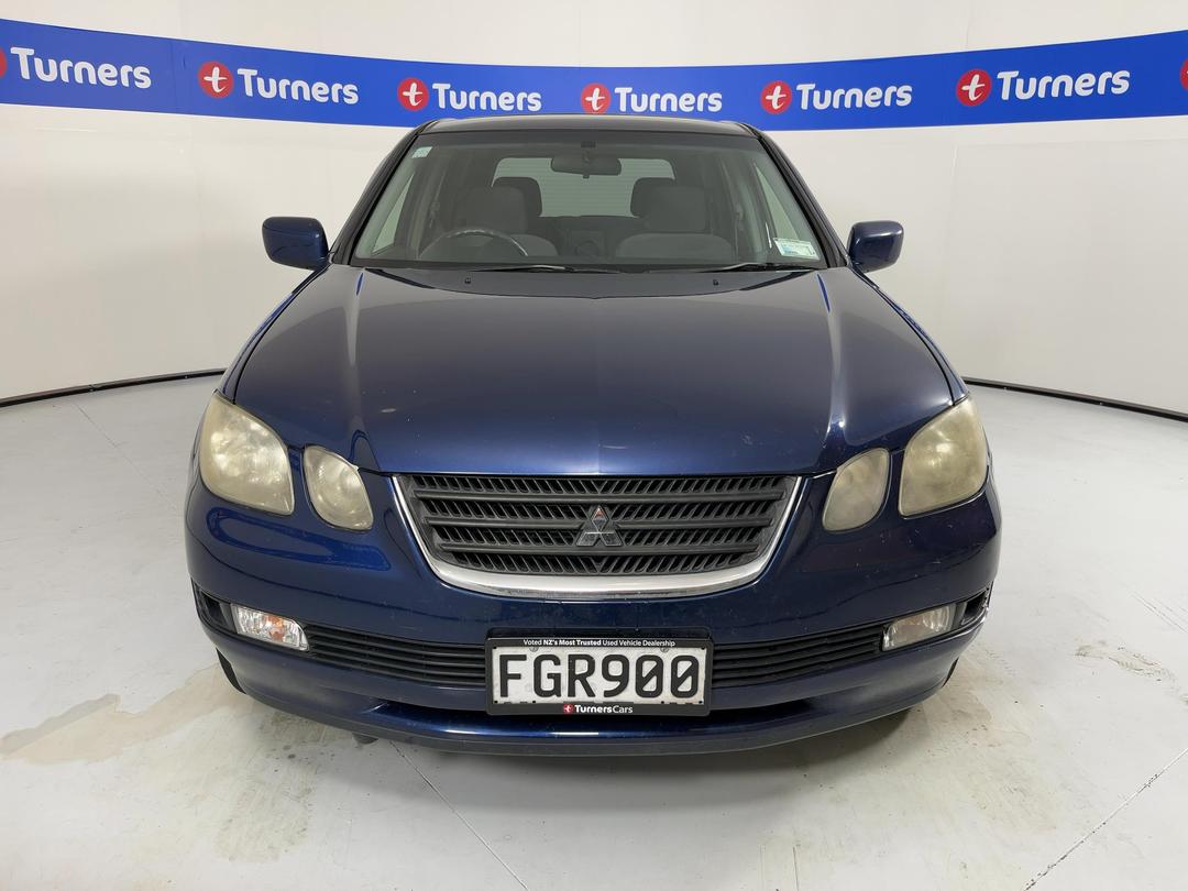 Photo '2' of Mitsubishi Airtrek