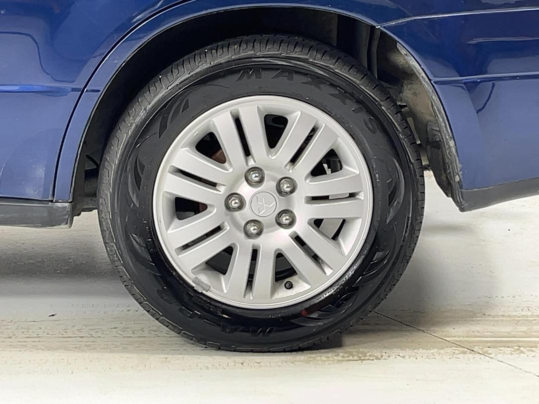 Photo '11' of Mitsubishi Airtrek