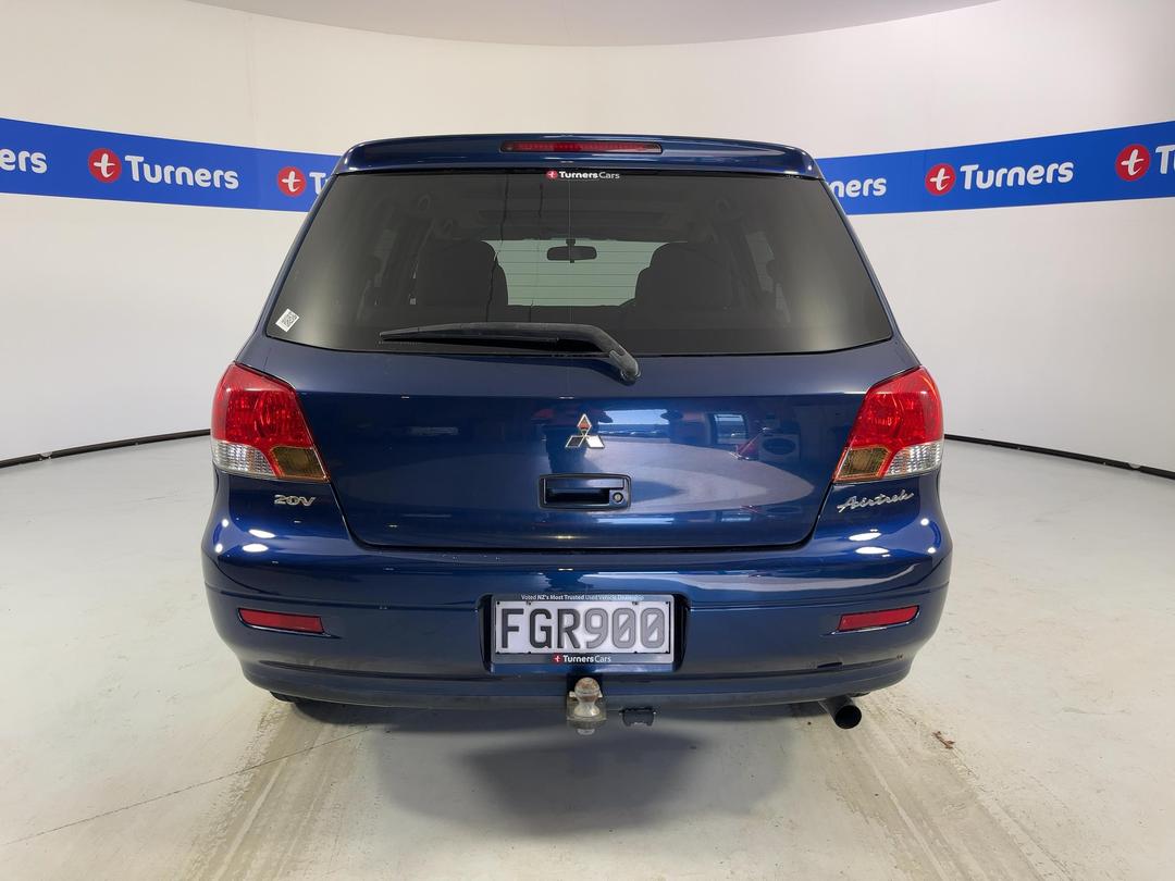 Photo '6' of Mitsubishi Airtrek