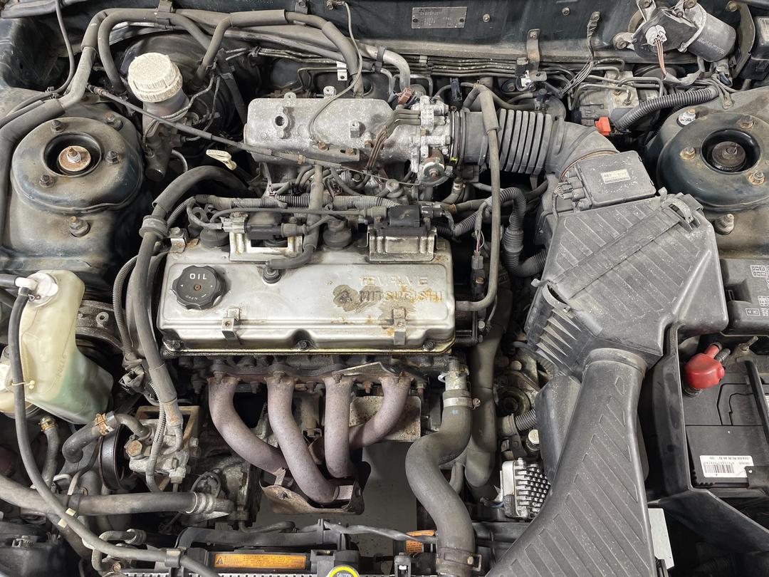 Photo '11' of Mitsubishi Galant GLS