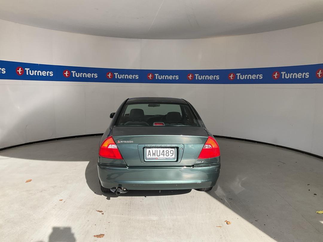 Photo '6' of Mitsubishi Lancer