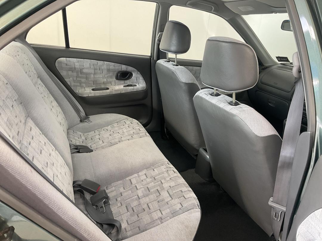 Photo '20' of Mitsubishi Lancer