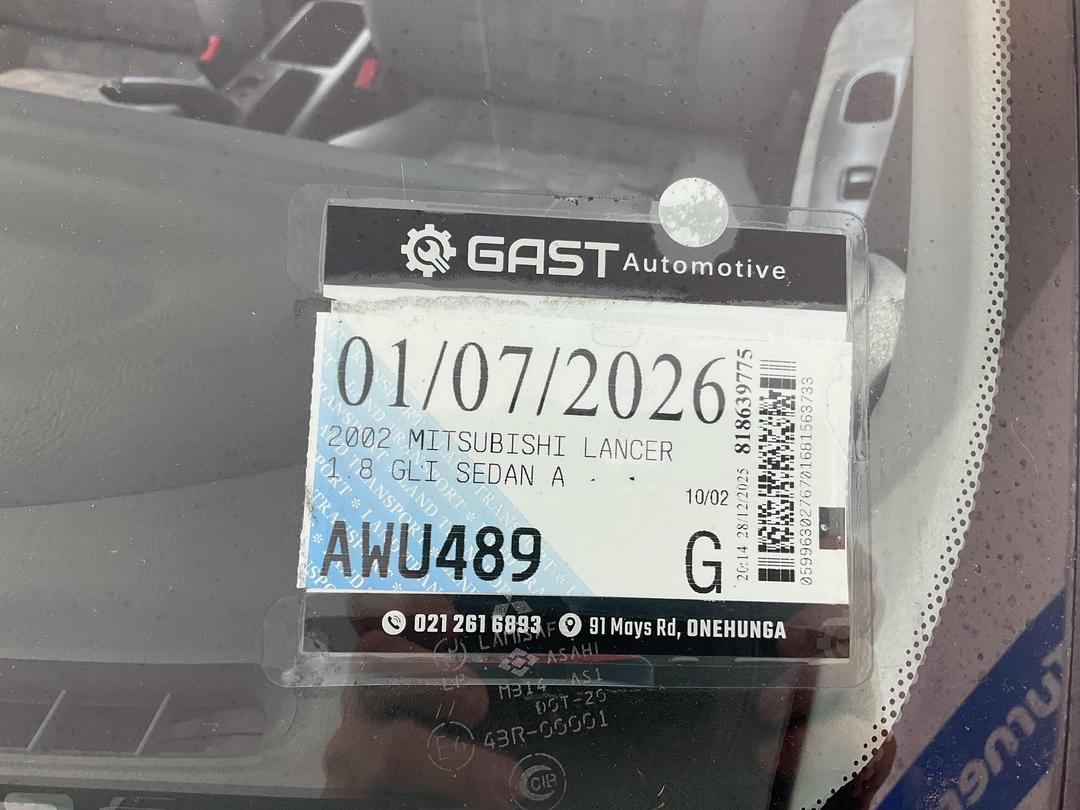 Photo '24' of Mitsubishi Lancer