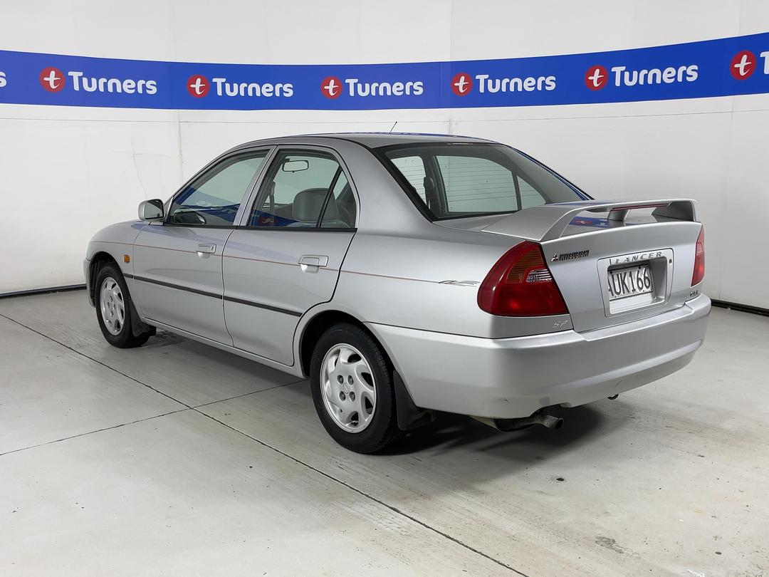 Photo '5' of Mitsubishi Lancer