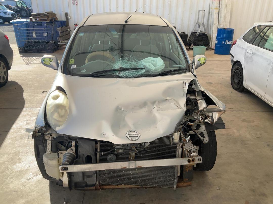 Photo '2' of Nissan March