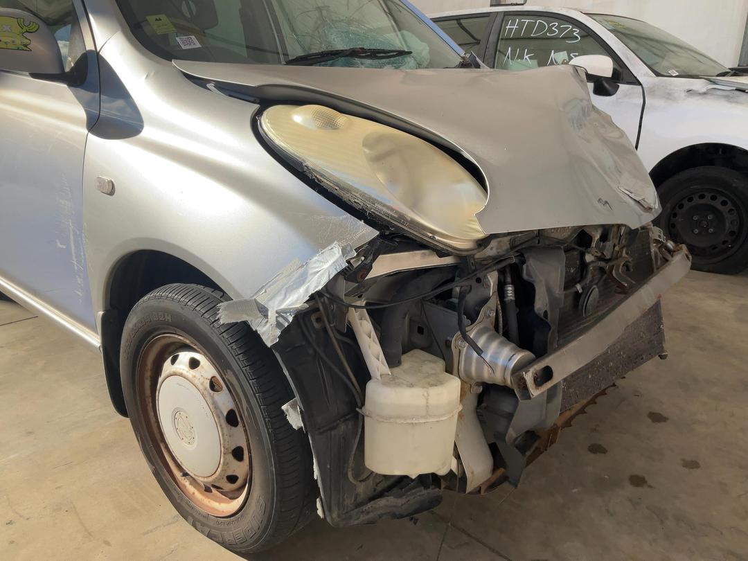 Photo '14' of Nissan March