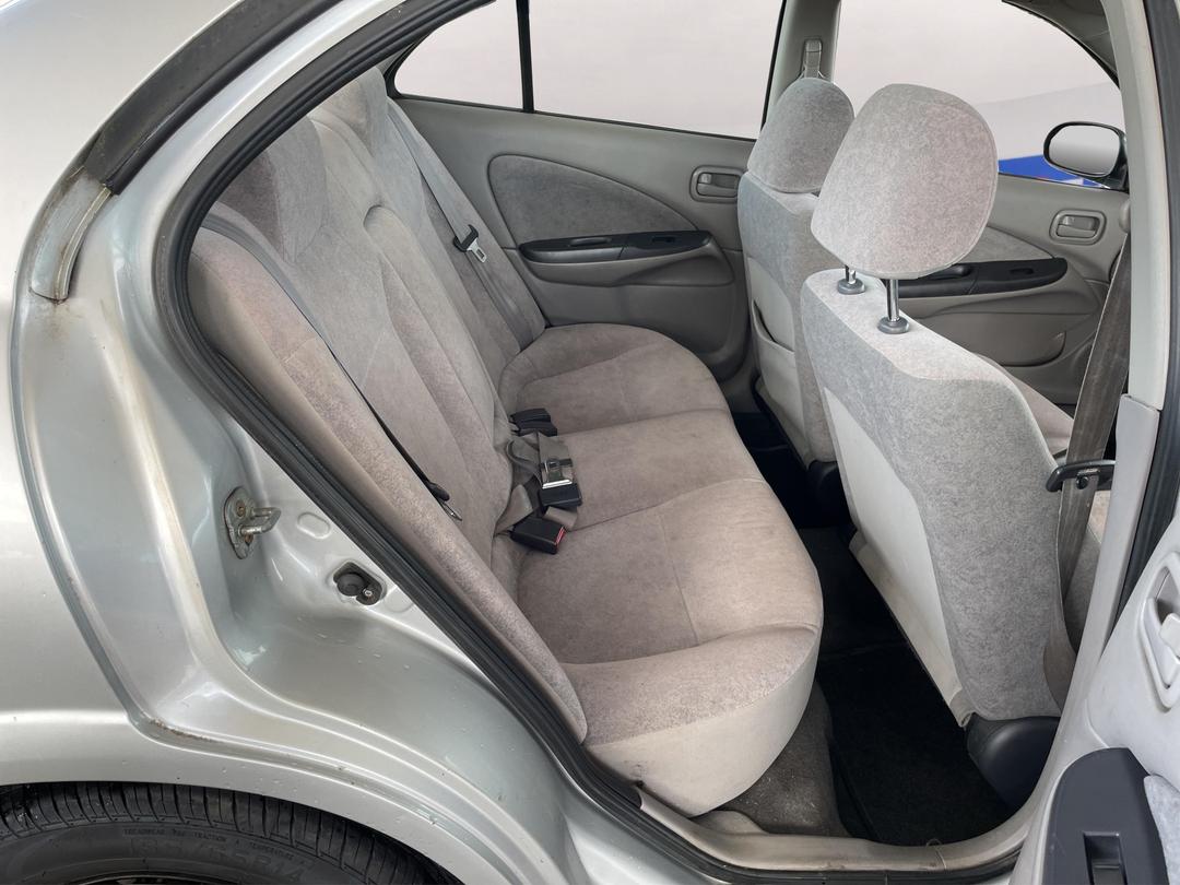 Photo '18' of Nissan Pulsar LX