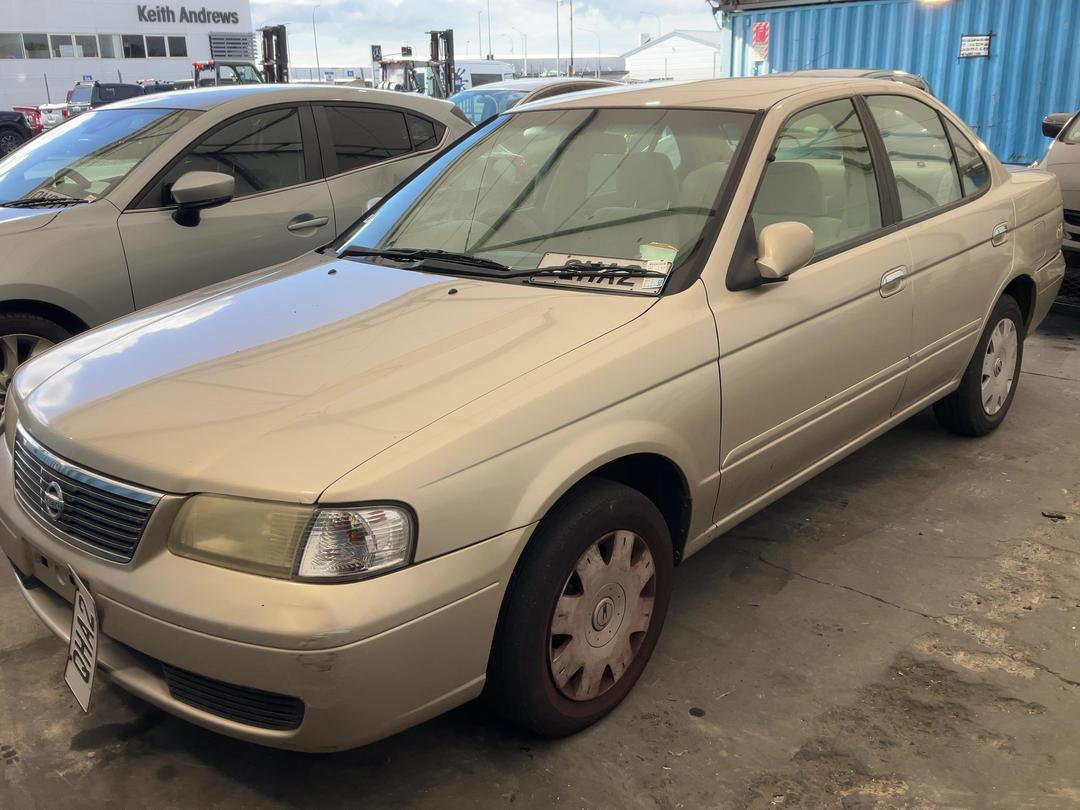 Photo '3' of Nissan Sunny