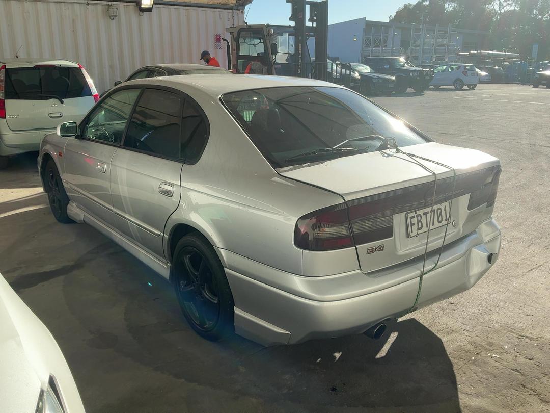 Photo '6' of Subaru Legacy Photo '6' of Subaru Legacy